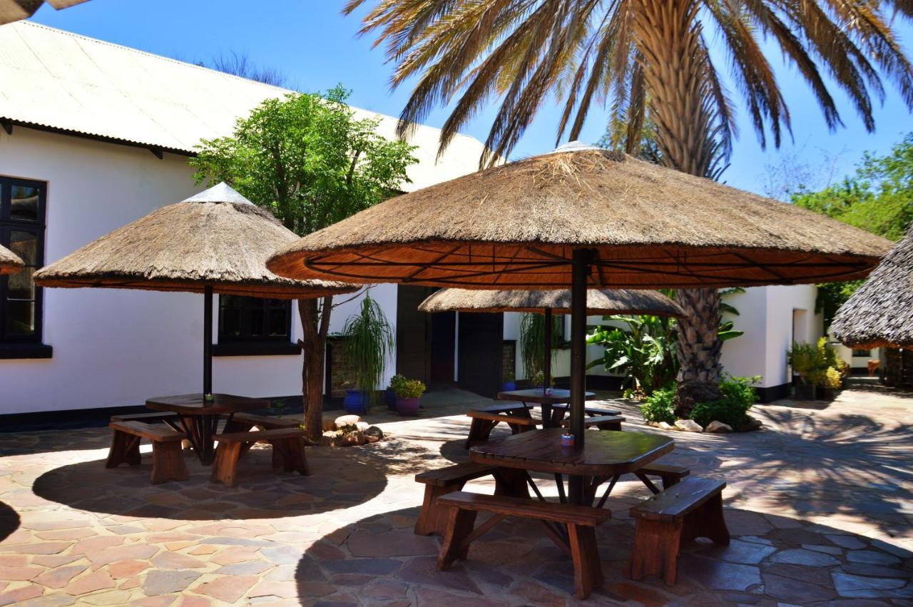 Central Hotel Omaruru Εξωτερικό φωτογραφία